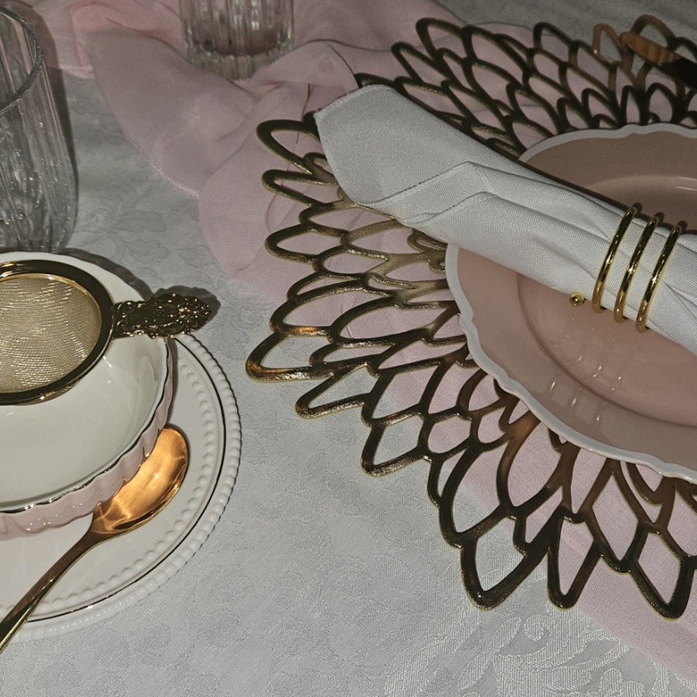 Blush and gold detail
